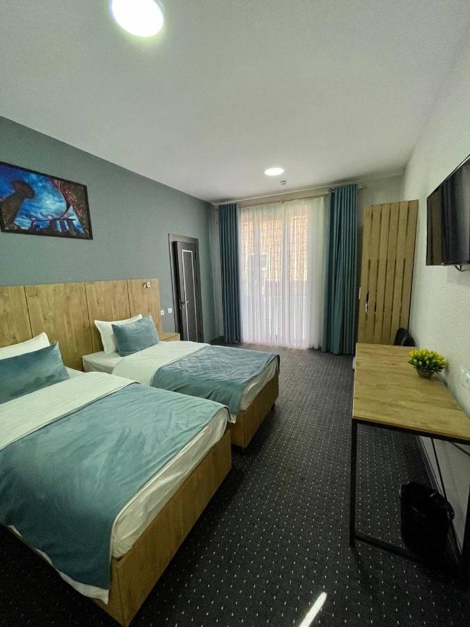 Bobur Hotel Taskent Exterior foto