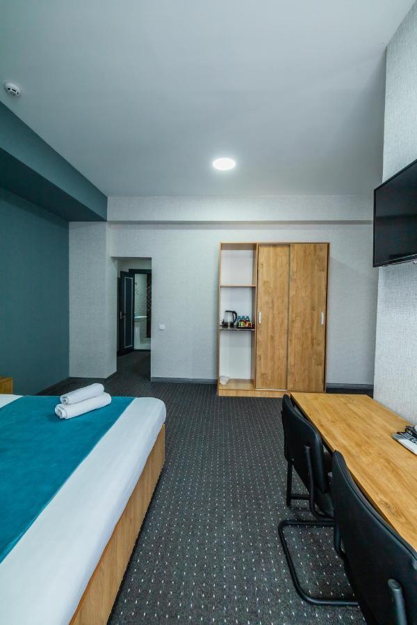 Bobur Hotel Taskent Exterior foto