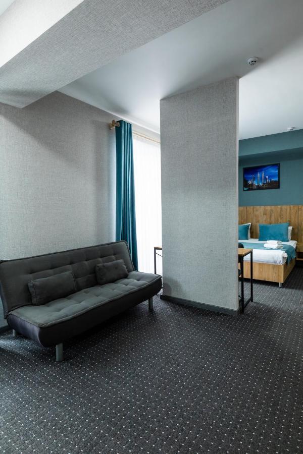 Bobur Hotel Taskent Exterior foto