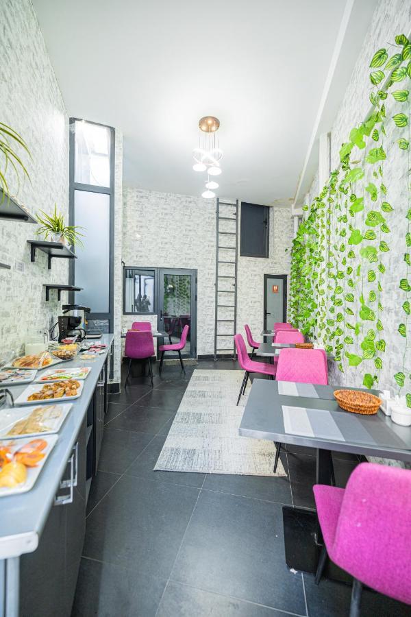 Bobur Hotel Taskent Exterior foto